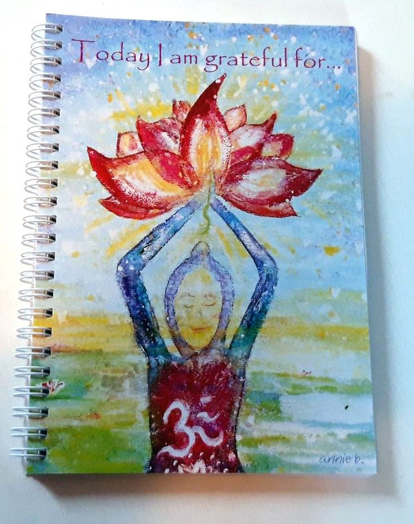 Inspirational notebooks printed locally on 100% recycled paper, ideal for your dreams and wishes, sketches, journaling and more - the perfect gift for your loved ones and yourself..  Heavy 160 gms plain off white paper   Size A5 portrait - 14.8cm x 21 cm   / 5.8" x 8.3"  Spiral boun